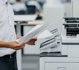 FAXで図面が届くイメージ